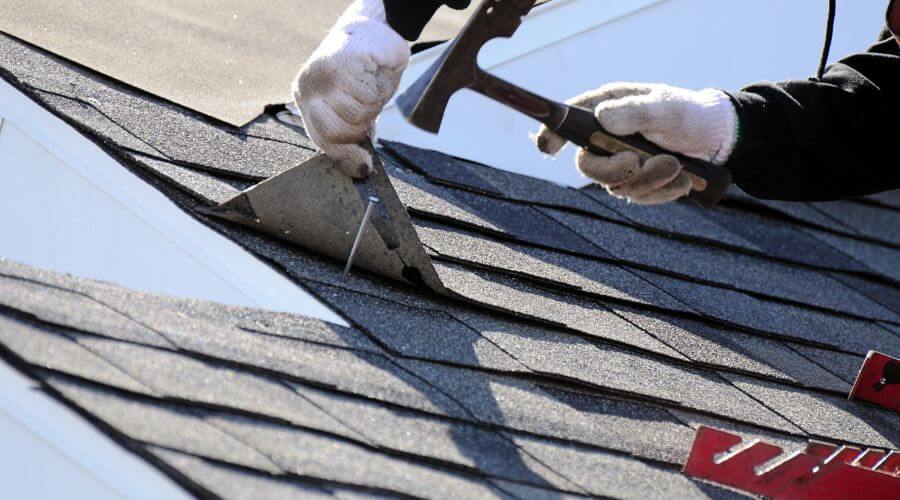 Professional gutter cleaning in Republic, OH